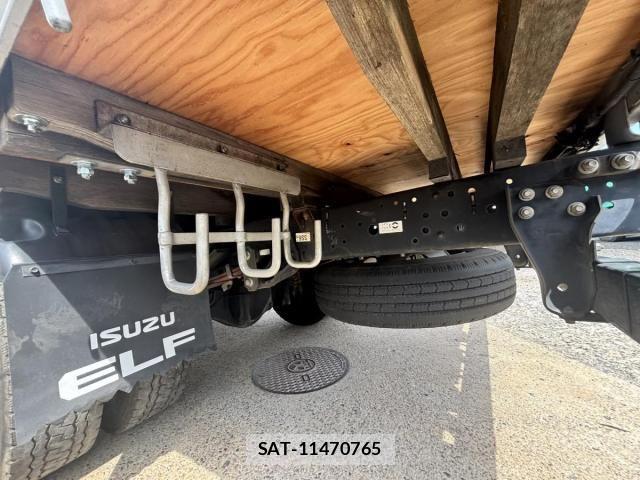 Isuzu ELF TRUCK 2012-09 8035377-25