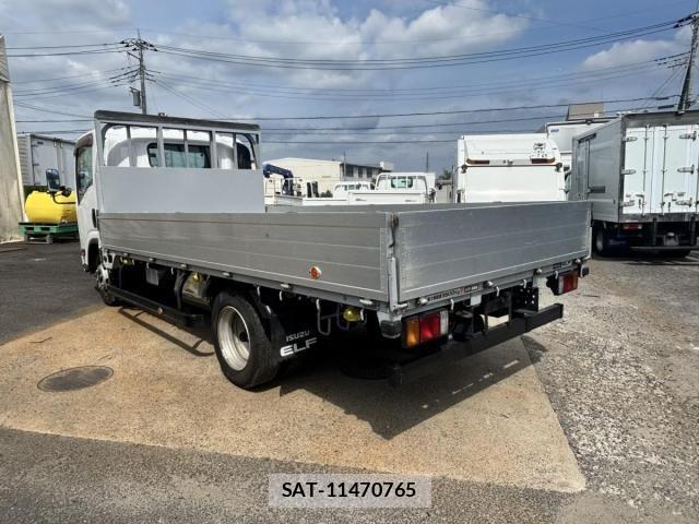 Isuzu ELF TRUCK 2012-09 8035377-6