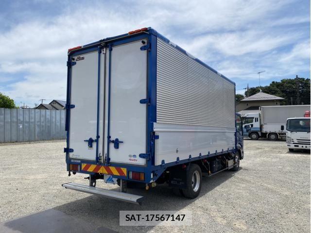 Isuzu ELF TRUCK 2018-04 8035375-3