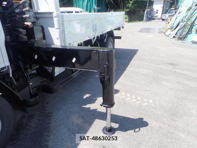 Isuzu ELF TRUCK 2007-03 8035372-9