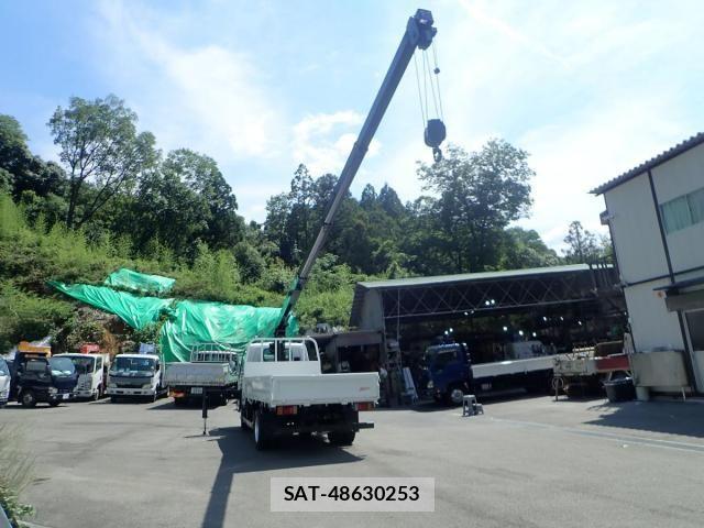 Isuzu ELF TRUCK 2007-03 8035372-27