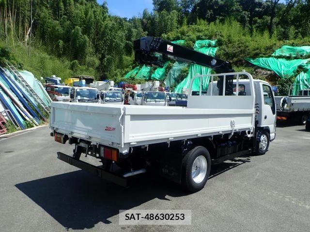 Isuzu ELF TRUCK 2007-03 8035372-3