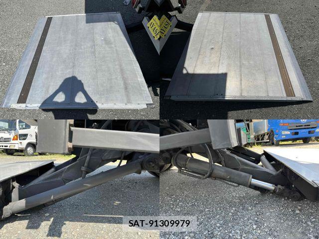 Isuzu ELF TRUCK 2015-05 8035374-15