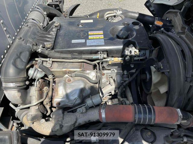 Isuzu ELF TRUCK 2015-05 8035374-24