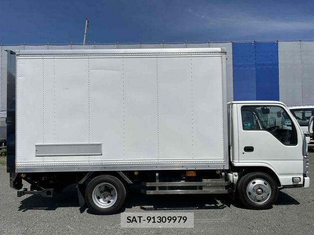 Isuzu ELF TRUCK 2015-05 8035374-2