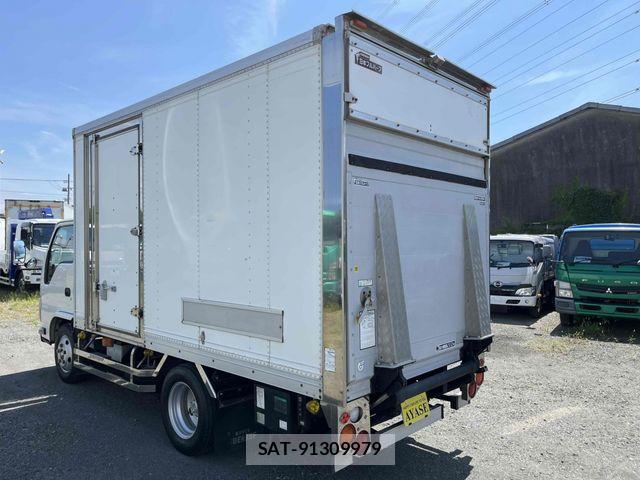 Isuzu ELF TRUCK 2015-05 8035374-3