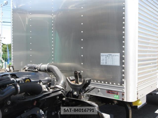 Isuzu ELF TRUCK 2019-09 8035373-15