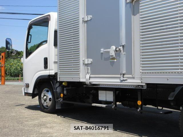 Isuzu ELF TRUCK 2019-09 8035373-18