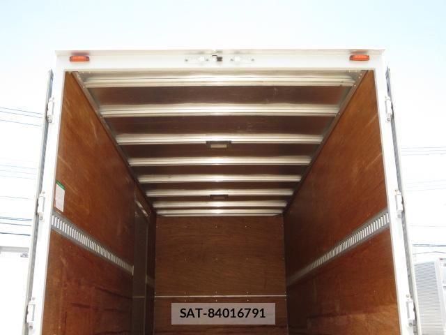 Isuzu ELF TRUCK 2019-09 8035373-23