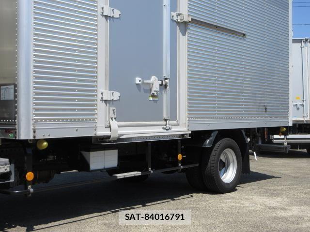 Isuzu ELF TRUCK 2019-09 8035373-8