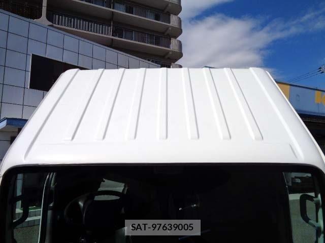 Isuzu ELF TRUCK 2016-05 8035381-18