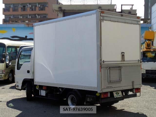 Isuzu ELF TRUCK 2016-05 8035381-1