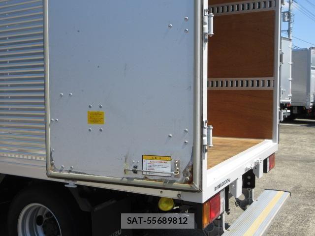 Isuzu ELF TRUCK 2021-02 8035371-27