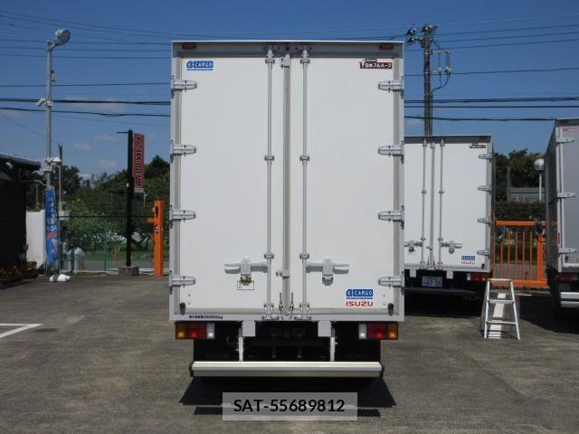 Isuzu ELF TRUCK 2021-02 8035371-5