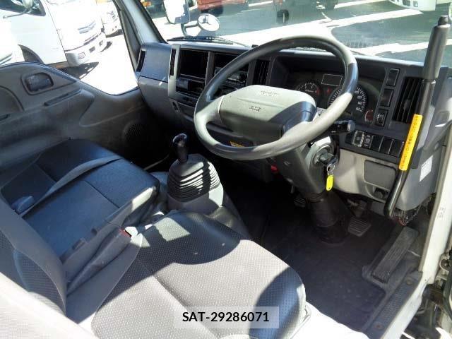 Isuzu ELF TRUCK 2010-06 8035380-2