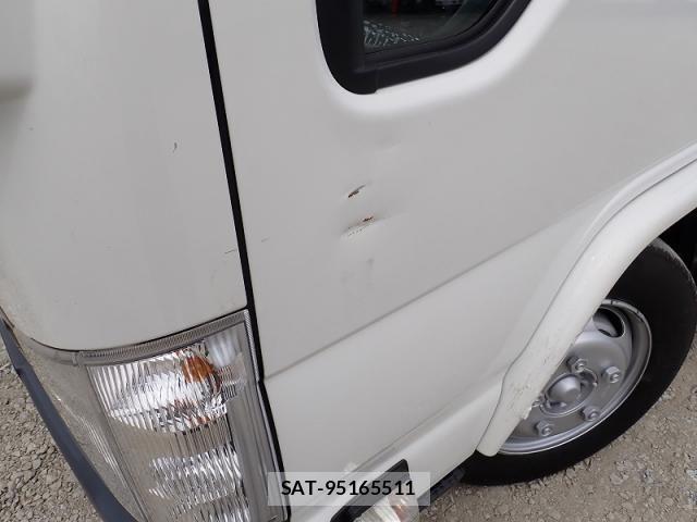 Isuzu ELF TRUCK 2023-08 8035368-23