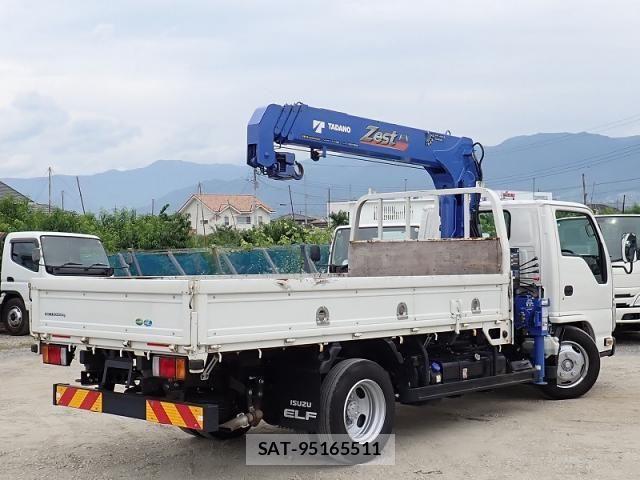 Isuzu ELF TRUCK 2023-08 8035368-2
