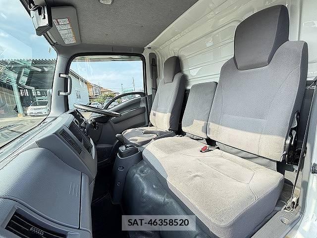 Isuzu ELF TRUCK 2013-05 8035379-14