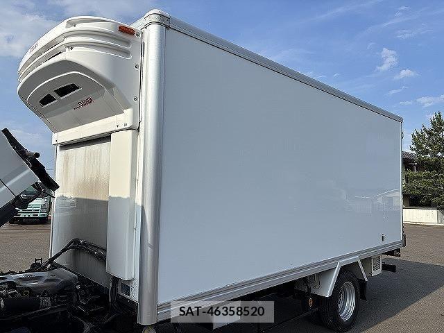 Isuzu ELF TRUCK 2013-05 8035379-4