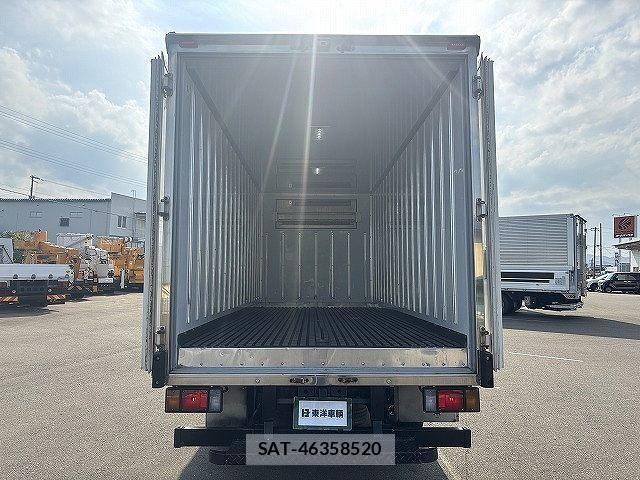 Isuzu ELF TRUCK 2013-05 8035379-5