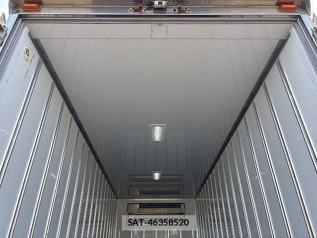 Isuzu ELF TRUCK 2013-05 8035379-6