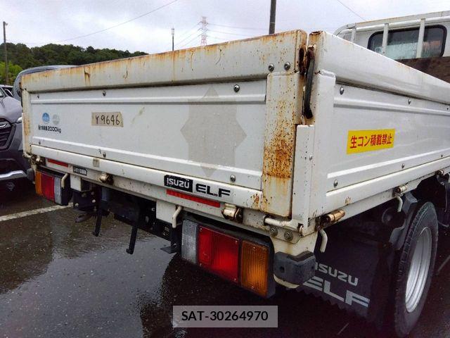 Isuzu ELF TRUCK 2017-06 8035378-15