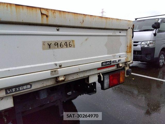 Isuzu ELF TRUCK 2017-06 8035378-16