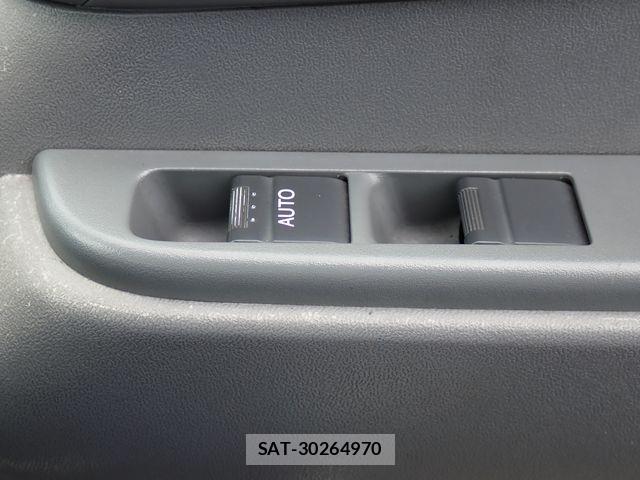 Isuzu ELF TRUCK 2017-06 8035378-8