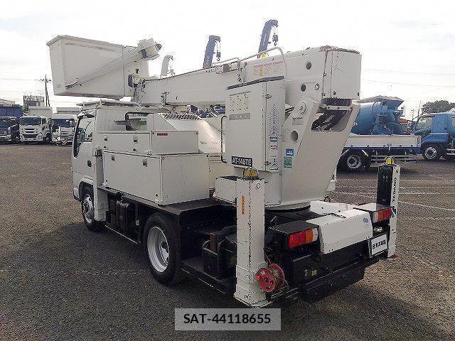 Isuzu ELF TRUCK 2008-02 8035376-3