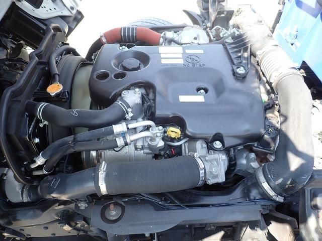 Isuzu ELF TRUCK 2018-05 8060564-23