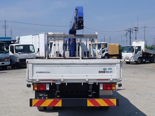 Isuzu ELF TRUCK 2018-05 8060564-5