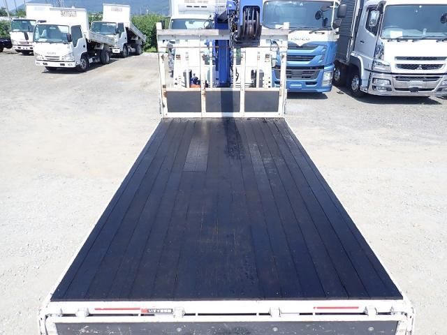 Isuzu ELF TRUCK 2018-05 8060564-7