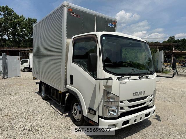 Isuzu ELF TRUCK 2018-06 8073646-2