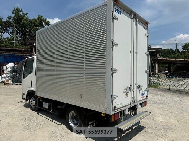 Isuzu ELF TRUCK 2018-06 8073646-3