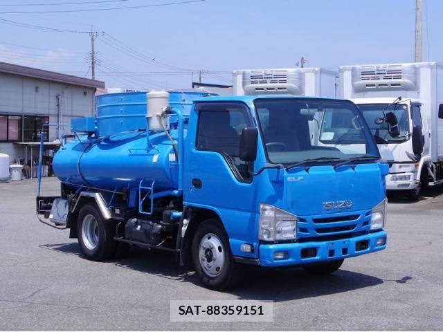 Isuzu ELF TRUCK 2015-08 8073649-1