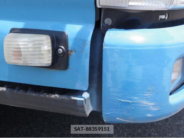 Isuzu ELF TRUCK 2015-08 8073649-19