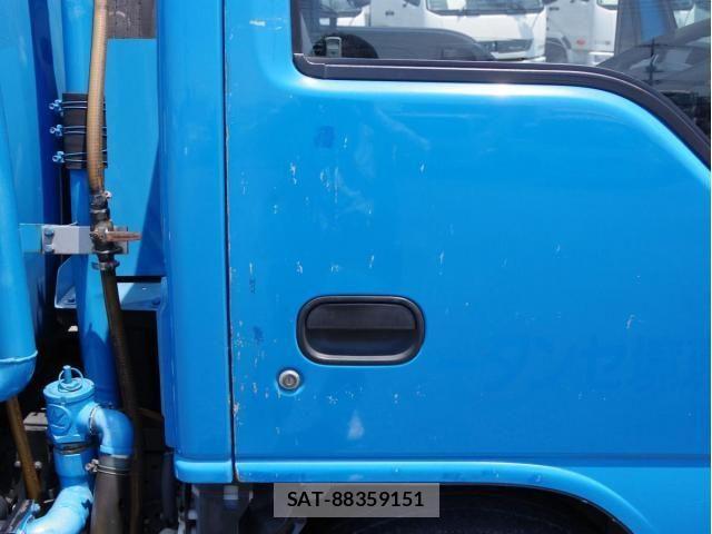 Isuzu ELF TRUCK 2015-08 8073649-20