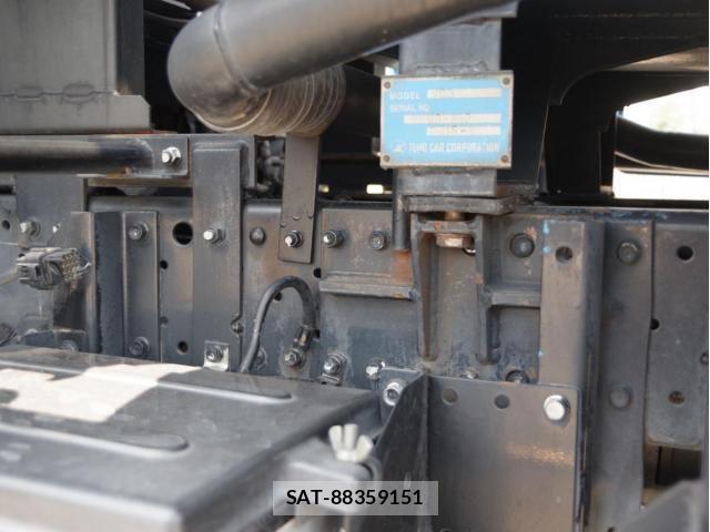 Isuzu ELF TRUCK 2015-08 8073649-6