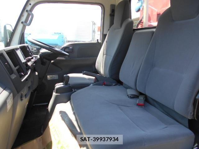 Isuzu ELF TRUCK 2007-04 8073648-19