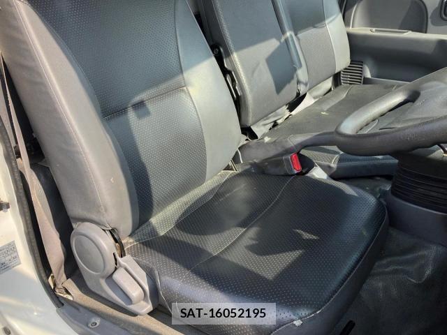 Isuzu ELF TRUCK 2020-01 8073650-21