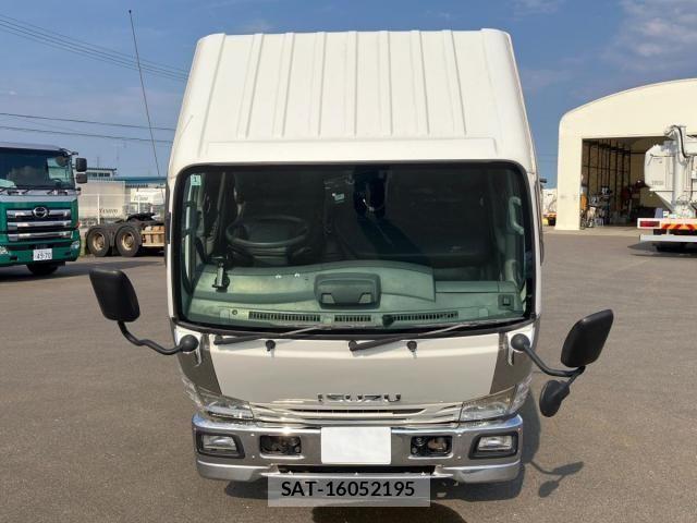 Isuzu ELF TRUCK 2020-01 8073650-25