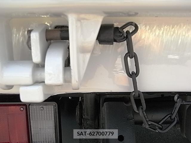 Isuzu ELF TRUCK 2013-12 8073652-12