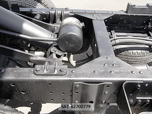 Isuzu ELF TRUCK 2013-12 8073652-23