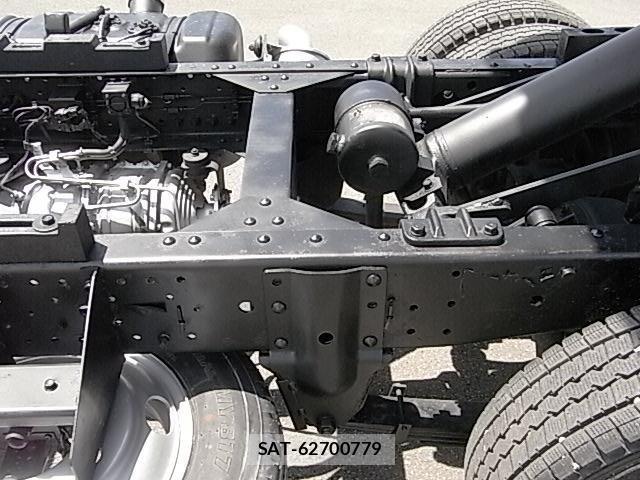 Isuzu ELF TRUCK 2013-12 8073652-27