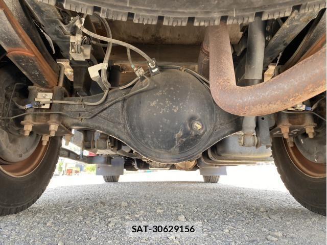 Isuzu ELF TRUCK 2015-06 8073645-20