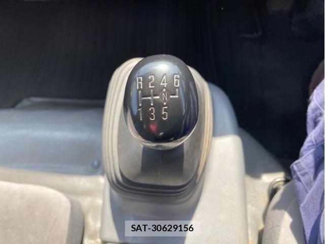 Isuzu ELF TRUCK 2015-06 8073645-24