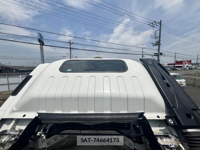 Isuzu ELF TRUCK 2020-01 8073651-23