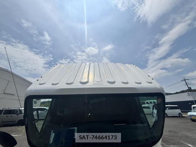 Isuzu ELF TRUCK 2020-01 8073651-24