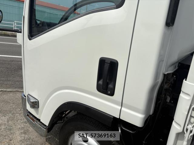 Isuzu ELF TRUCK 2010-11 8099012-16