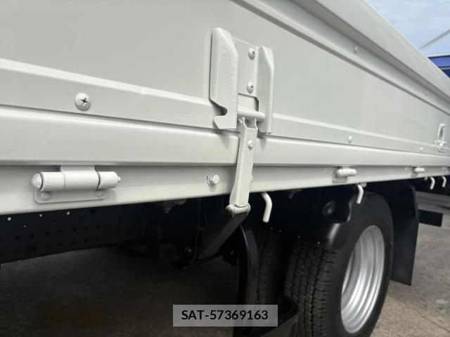 Isuzu ELF TRUCK 2010-11 8099012-25